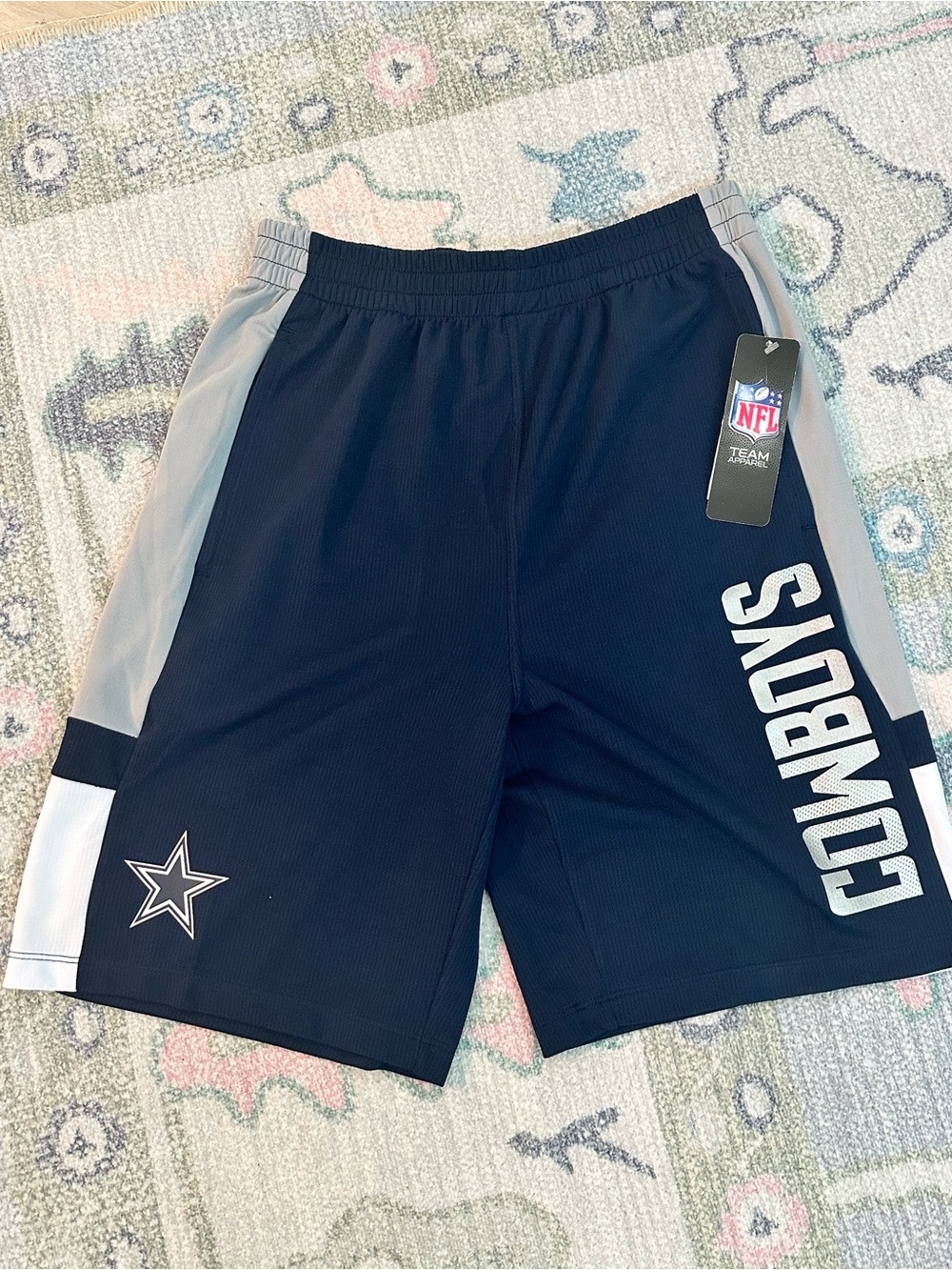 NFL Team Apparel Youth Dallas Cowboys Navy Athletic Shorts - size 14/16 NWT